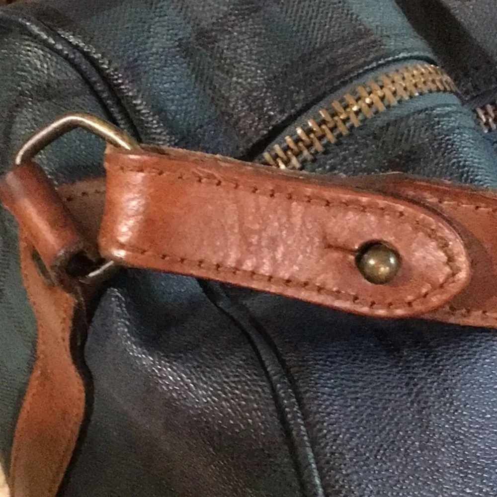 Polo Ralph Lauren approximately 21”